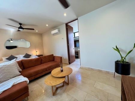 TEMOZÓN: VANGUARDISTA TOWNHOUSE AMUEBLADO CON JACUZZI - Photo 4