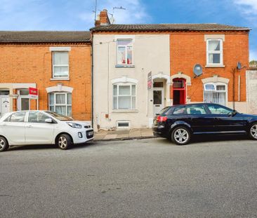 4 bedroom terraced house to rent - Photo 4