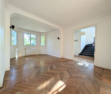 Location Maison 6 pièces 135m² - Photo 1