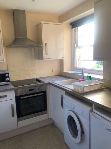 Bedsit, Lyndhurst, BS6 - Photo 2