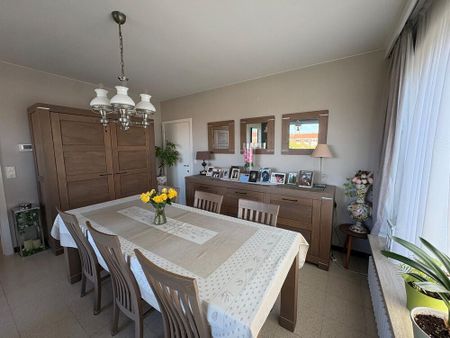 Ruim appartement met zonnig terras, groen uitzicht en garage te huur in Mariakerke, Oostende. - foto 5