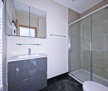 Hartshead House, 65 Victoria Road, GU14 - Photo 4