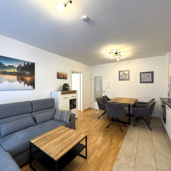 Moderne 2 Zimmer Wohnung | Loggia | Villenviertel von Bad Vöslau | Hügelgasse - Photo 1