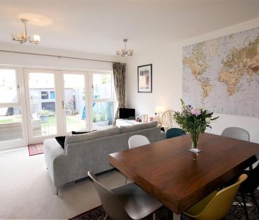 4 bedroom townhouse to rent - Photo 1