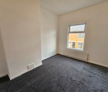 2 Bed Terraced House, Cobden Street, M9 - Photo 6