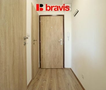 Pronájem bytu 1+kk 24 m2 - Fotografie 3