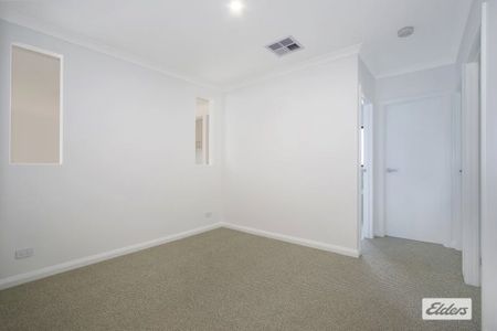 Low maintenance family home - Photo 4