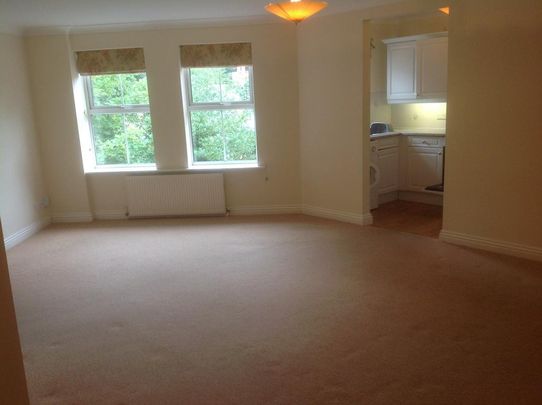 2 bedroom flat to rent - Photo 1