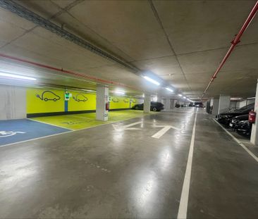 Ondergrondse autostaanplaats in de Koningin Astridlaan te Mechelen! - Photo 3