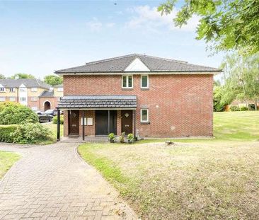 Cherry Court, Uxbridge Road, Pinner, HA5 - Photo 2