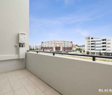 Spacious 3 Bedroom Apartment in the "Vierra" Complex - Photo 5