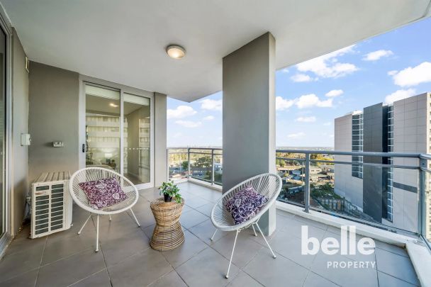 Substantial apartment within walking distance to shops and Light Rail For Rent - Photo 1