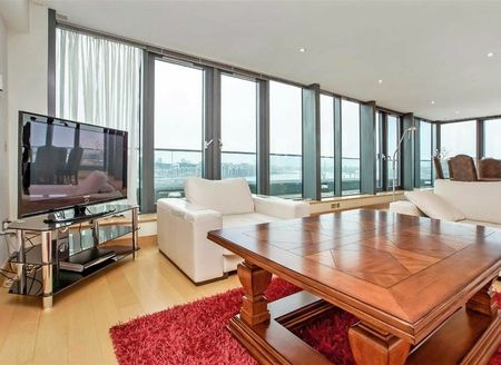 Shad Thames - Photo 2