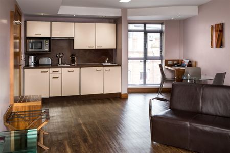 Leeds City - Liberty Suite, Leeds City Centre, LS1 4AG - Photo 3