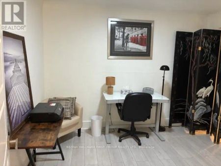 801 RITSON ROAD S - Photo 4