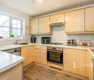 3 bedroom house to rent Lilac Close, Bognor Regis, PO22 - Photo 6