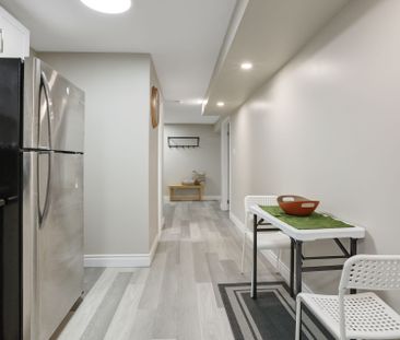 For Lease - 1506 Queen's Boulevard, Kitchener, Ontario - Photo 1