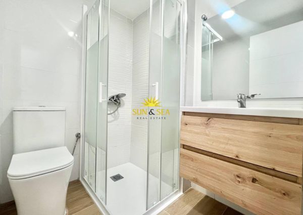 1 BEDROOM APARTMENT IN TORREVIEJA