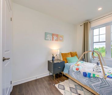 For Lease - 3002 Preserve Drive Unit# 33, Oakville, Ontario - Photo 5