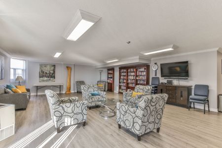 For Lease - 323 Colborne Street Unit# 2605, London East, Ontario - Photo 2