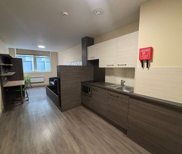 Studio Flat, Halley House, NG1 - Photo 5