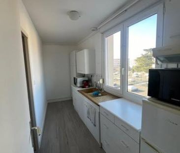 PIERRELATTE, APPARTEMENT T3 D'ENV. 69 M² - Photo 1