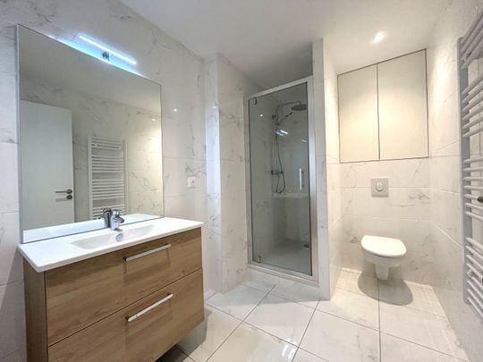 Location Appartement 2 pièces 47m² MARCQ EN BAROEUL 59700 - Photo 1