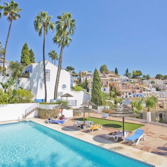 Alquiler de chalet pareado en Urbanizacion la Perla de la Heredia - Photo 1