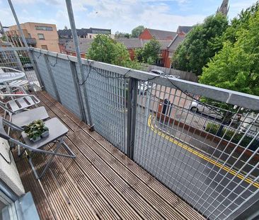 Boston Street, Hulme, Manchester, M15 - Photo 4