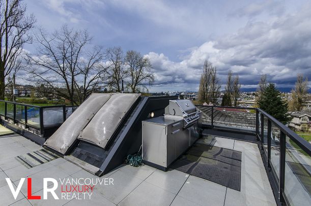 3287 Matapan Crescent - Photo 1