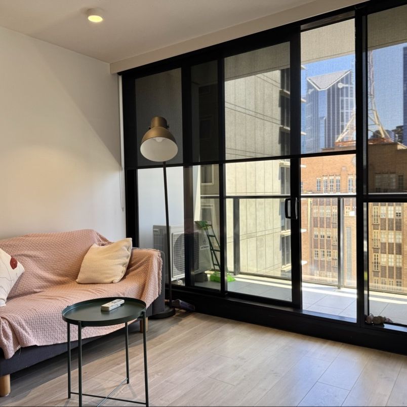 1211/33 MacKenzie St, Melbourne VIC 3000 - Apartment For Rent | Domain - Photo 1