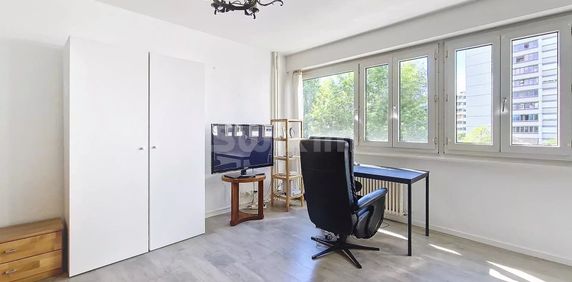 Helles und großes Studio (34 m²) in Lancy - Photo 2