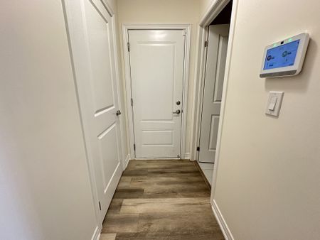 For Lease - 40 Zinfandel Drive Unit# 22, Hamilton, Ontario - Photo 3