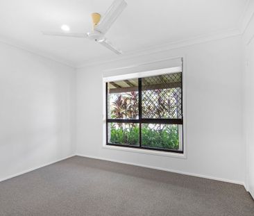 Lovely Family Home in Leafy Surrounds - Photo 5