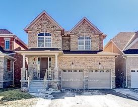 Detached Home For Lease | E8138434 - Photo 1