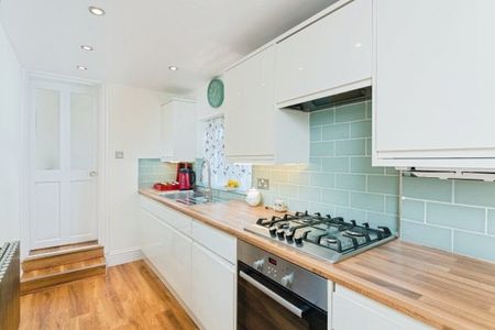 Poplar Road, Leatherhead, KT22 - Photo 5