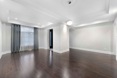 For Lease - 21 Day Lily Crescent, Richmond Hill, Ontario - Photo 5