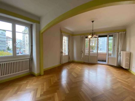 Appartement de 3.5 pièces avec balcon aux Pâquis - Photo 2