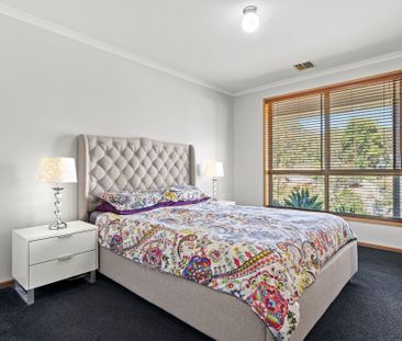 Spacious Family Living with Stunning Outdoor Entertaining & Views - Photo 4