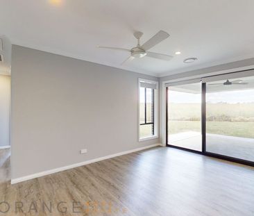 STUNNING HOME! - Photo 5