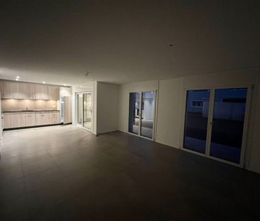 For rent – New 3.5-room apartment with garden in Avenches - Photo 1