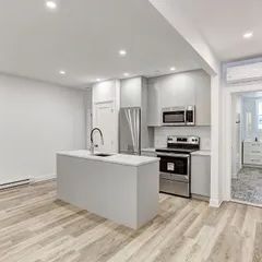 1 room apartment of 66m² in Montreal - Photo 2