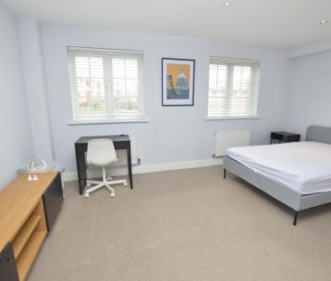 4 bedroom terraced house to rent - Photo 6