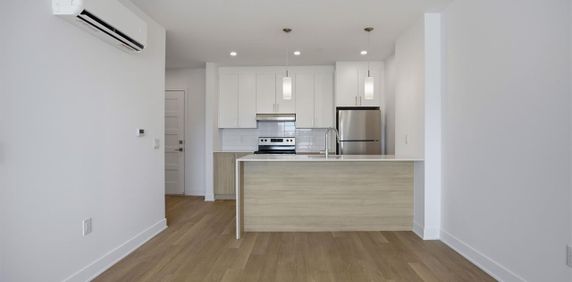 1 CH - 1 SDB - Montréal - $1,650 /mo - Photo 2