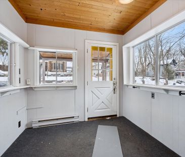 For Lease - 70 George Street, Waterloo, Ontario - Photo 1