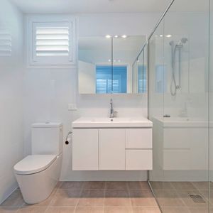 Beautifully Presented Granny Flat in Quiet & Convenient Location (ENTER THROUGH 10 ANKALI PLACE - END CUL DE SAC) - Photo 2