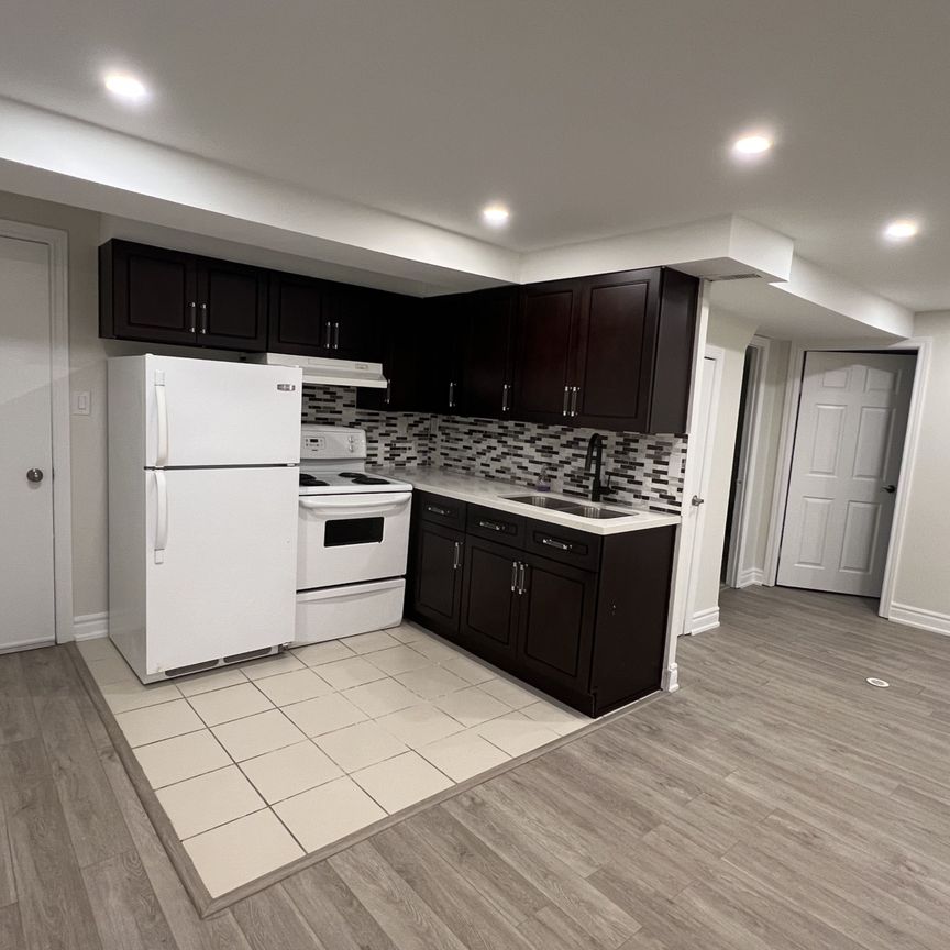 For Lease - 42 Butterfield Crescent Unit# Lower A, Vaughan, Ontario - Photo 1