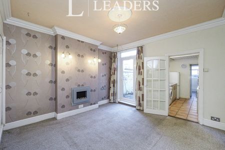 3 bedroom semi-detached to rent William Street, Long Eaton - Photo 3