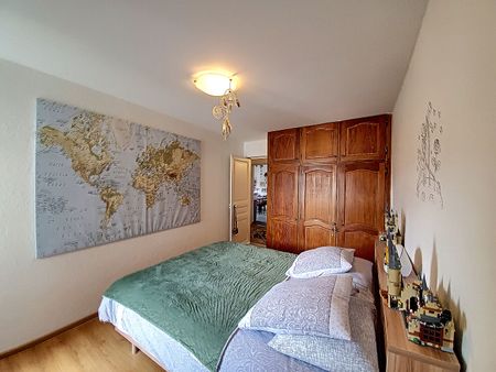 Noves : Appartement grand T2 au 2ème étage, - Photo 4