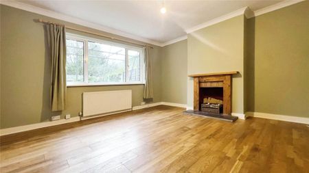 2 bedroom maisonette to rent - Photo 2